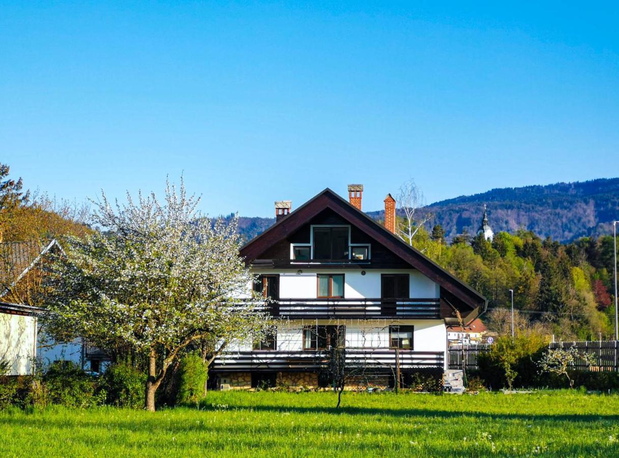 Deerwood Villa-Modern Cozy Apartment With Castle View Bled Dış mekan fotoğraf