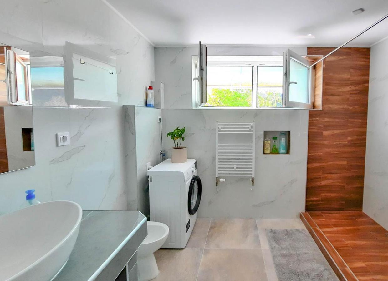 Deerwood Villa-Modern Cozy Apartment With Castle View Bled Dış mekan fotoğraf